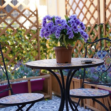 La Maison Di Donna Elena Cercola Eksteriør billede